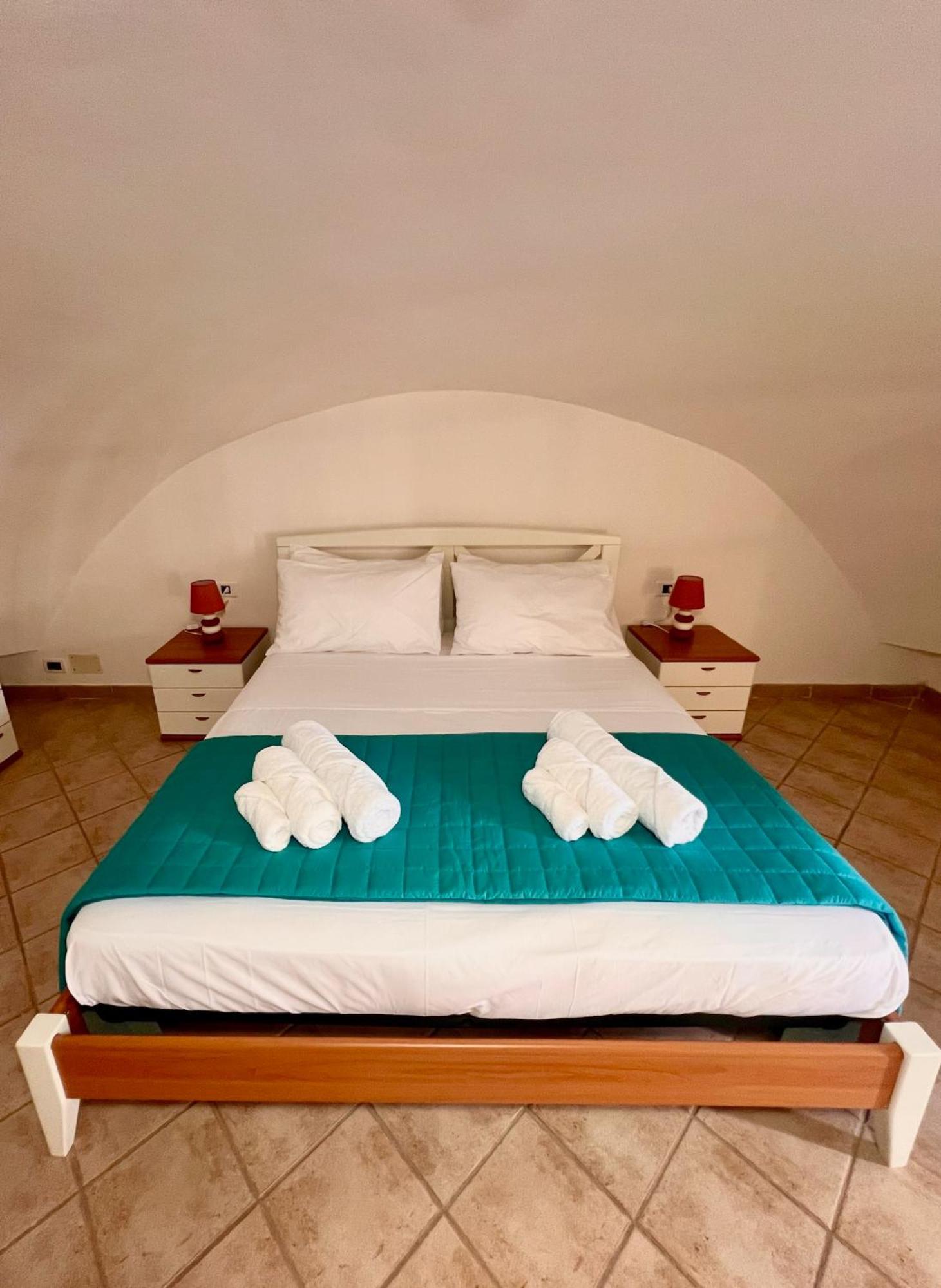Il Balconcino Villa Gaeta Bagian luar foto